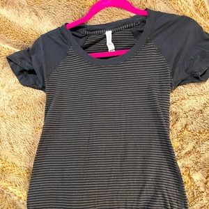 Lulu Lemon T-Shirt